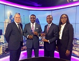 L-R: Mr. Simon Hughes of International Banker Awards, Mr. Obeahon Ohiwerei, GMD/CEO, Keystone Bank Ltd, Mr. Sule Abubakar, Deputy Managing Director, Keystone Bank Ltd and Mrs. Omobolanle Osotule, Divisional Head, Marketing & Corporate Communications, Keystone Bank Ltd, when the Bank was conferred with the “Best Innovation in Retail Banking in Nigeria 2018 and “Best Customer Service Provider of the Year in Africa, 2018 by the International Banker Awards in London, United Kingdom, recently.
