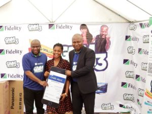 L:R Head, Strategy & Business Transformation, Fidelity Bank Plc., Adetunji Mustapha; winner  of N1 million, Esther Chinyere Chima; Divisional Head, Retail Bank, Fidelity Bank Plc.,  Richard Madiebo at the 5th Monthly Prize Presentation ceremony of the Get Alert In Millions Season 3 (GAIM Season 3) held at the Bank’s Computer Village Branch in Ikeja, Lagos on Wednesday.
