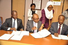 L-R: Chief Executive, Stanbic IBTC Capital Limited, Funso Akere; Group Managing Director, Dangote Industries Limited, Olakunle Alake; and Group Managing Director, Dangote Cement Plc, Joseph Makoju, at Dangote Cement Plc’s N150 billion commercial paper MoU signing ceremony in Lagos, recently…